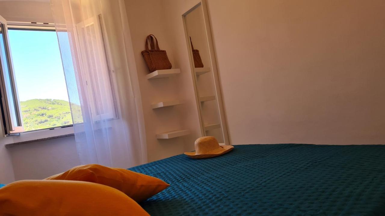 マルチャーナ・マリーナLa Casa Di Deliaアパートメント エクステリア 写真